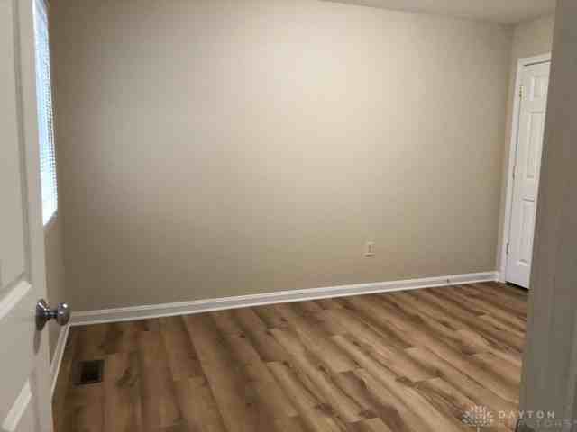 31 Knollview Ct - Photo 7 of 36