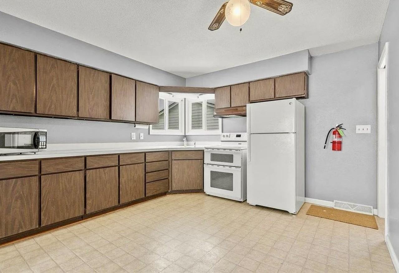 1417 Starview Drive - Photo 7 of 17