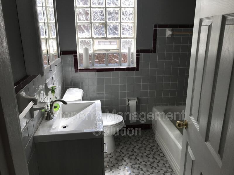 4737 Plover Ave - Photo 6 of 11