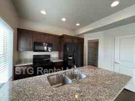 2675 En #1 - Photo 1 of 1