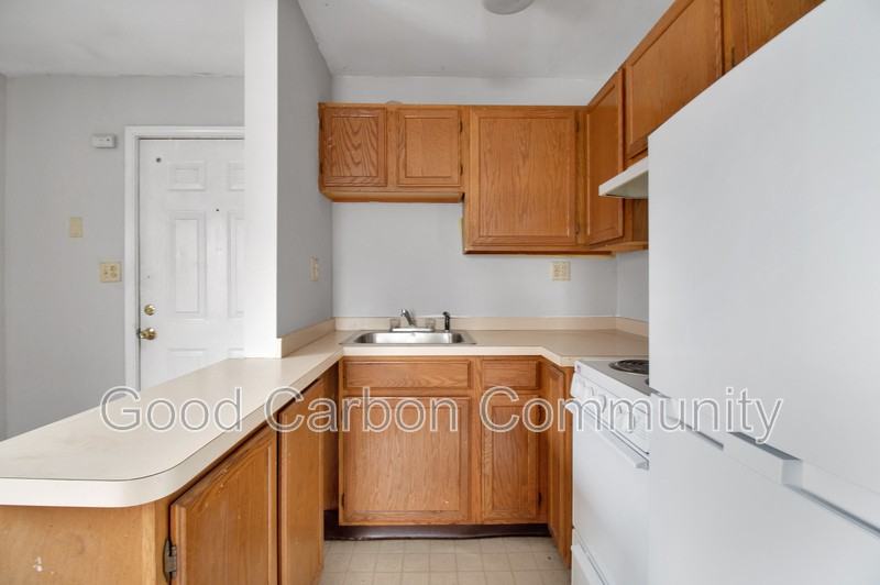 340 Harris Hill Rd - Photo 2 of 12