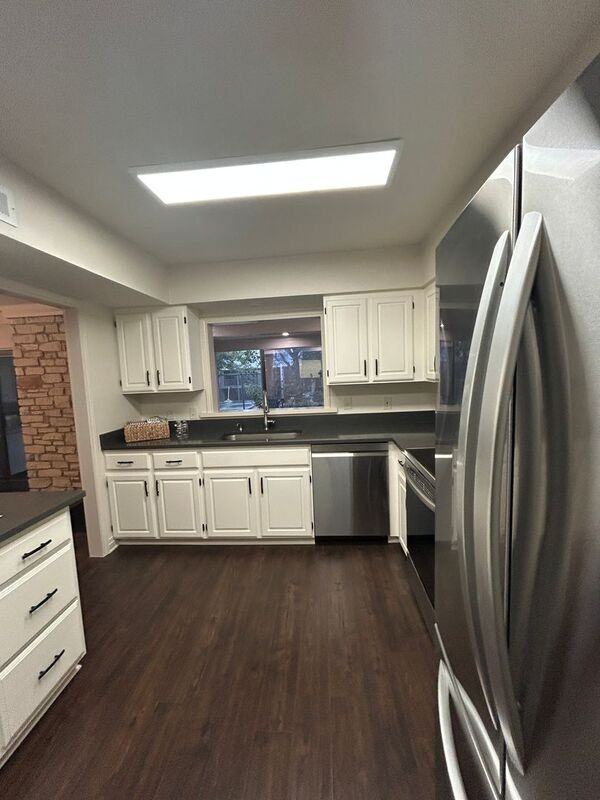 150 World Of Tennis Sq - Photo 2 of 33