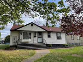 3703 W Rockwell Ave - Photo 1 of 1