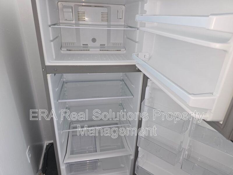 2124 Forestdale Ave - Photo 6 of 17