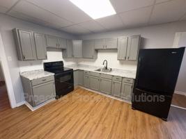 featured image of 746 River St