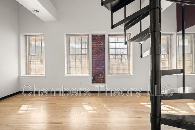 1413 T St Nw #402 - Photo 3 of 31