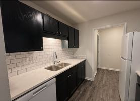 featured image of 463 Alexander Ave