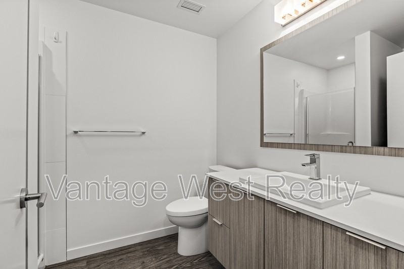 1626 Richter St - Photo 6 of 16