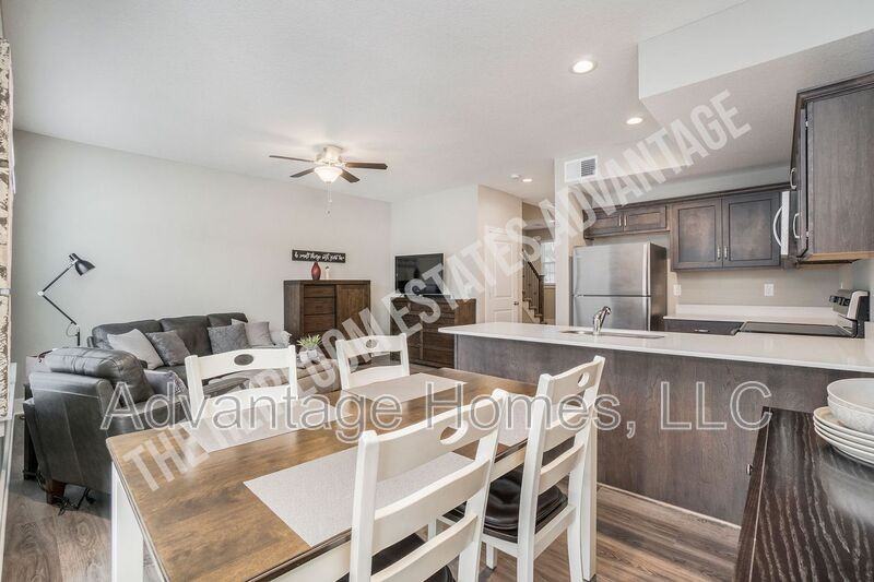 341 N 5th Ter - Photo 6 of 28