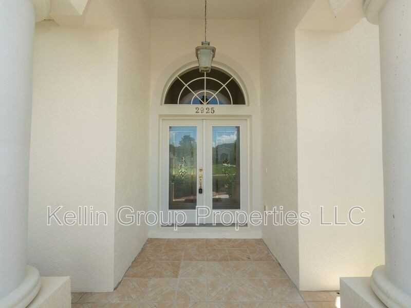 2925 Vintage View Cir - Photo 2 of 50