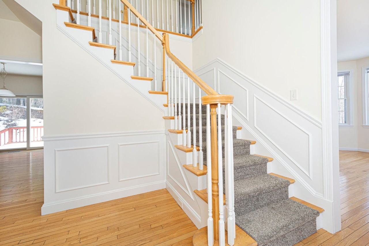 36 Aspen Ave - Photo 3 of 22