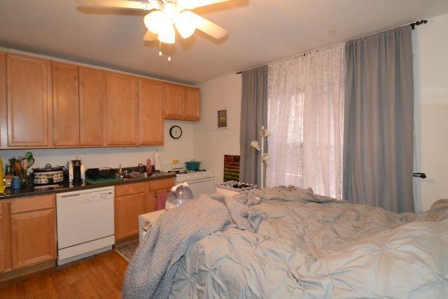 2129 N Dayton St #104 - Photo 6 of 15