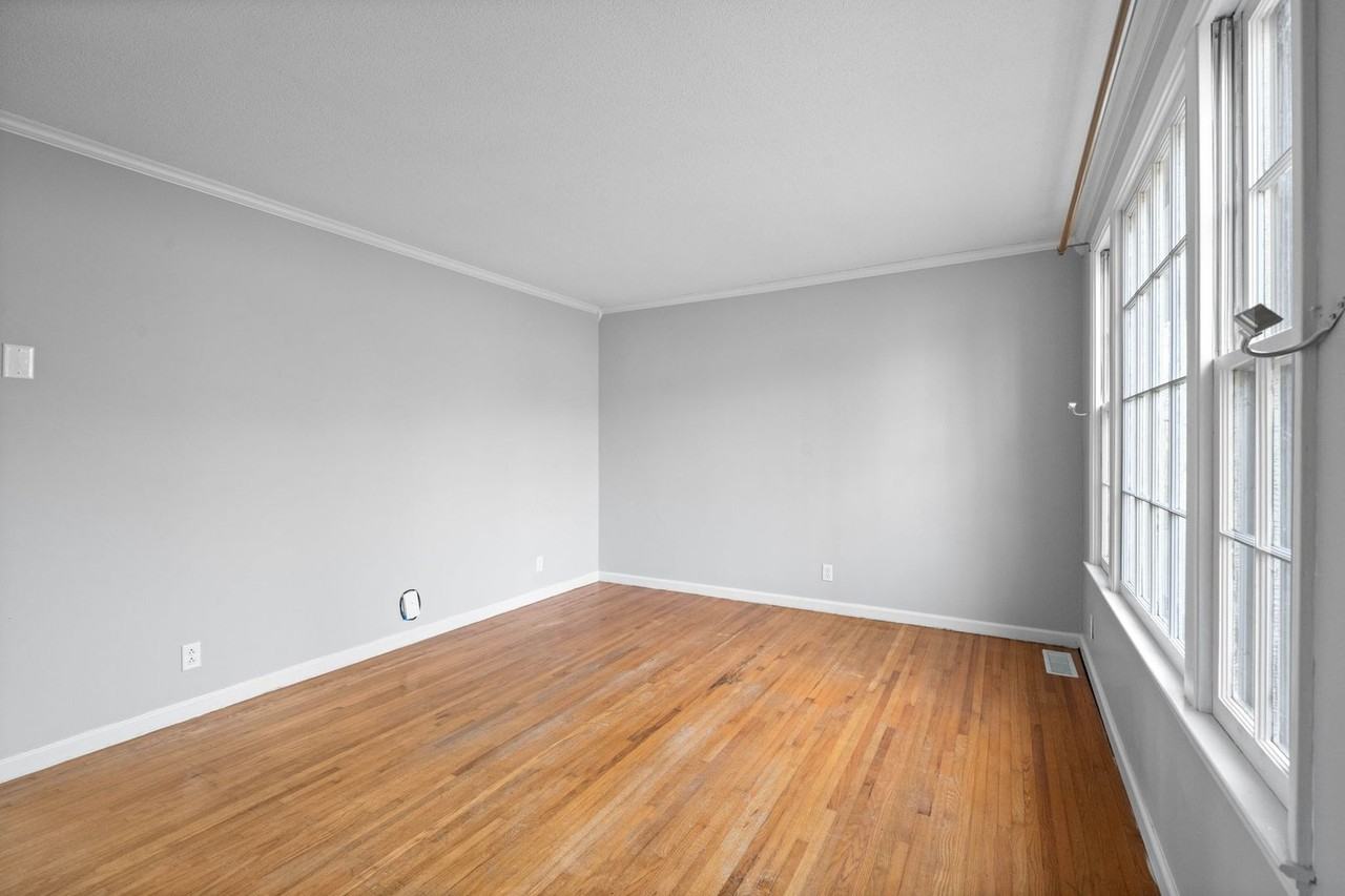 234 E Old Trenton Rd - Photo 7 of 27