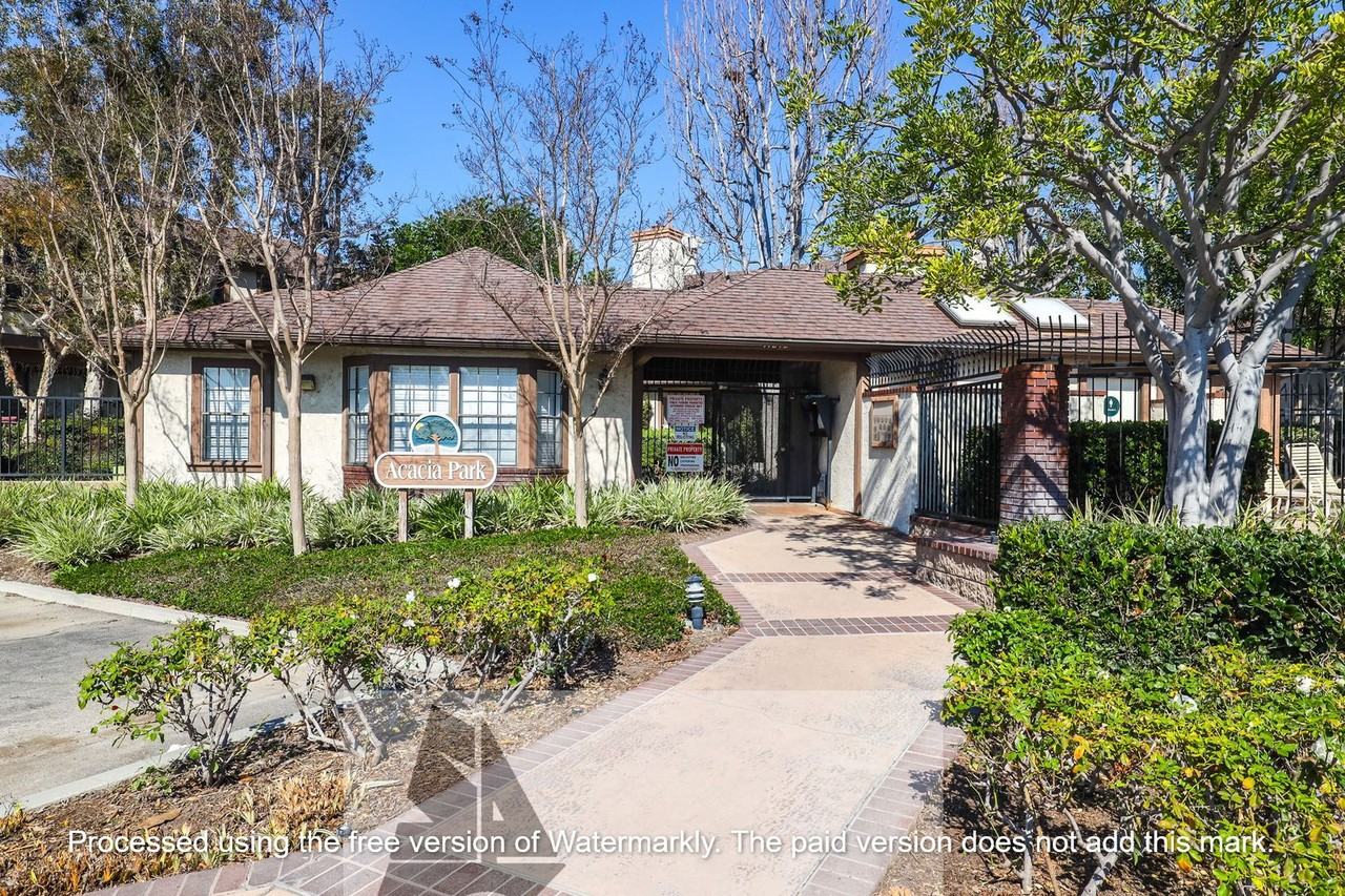 11086 Linda Ln #D - Photo 2 of 16