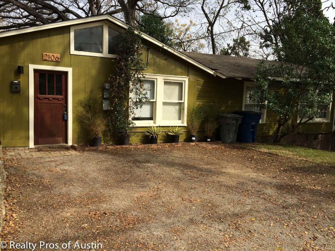 2106 W 7th St - Photo 2 of 12