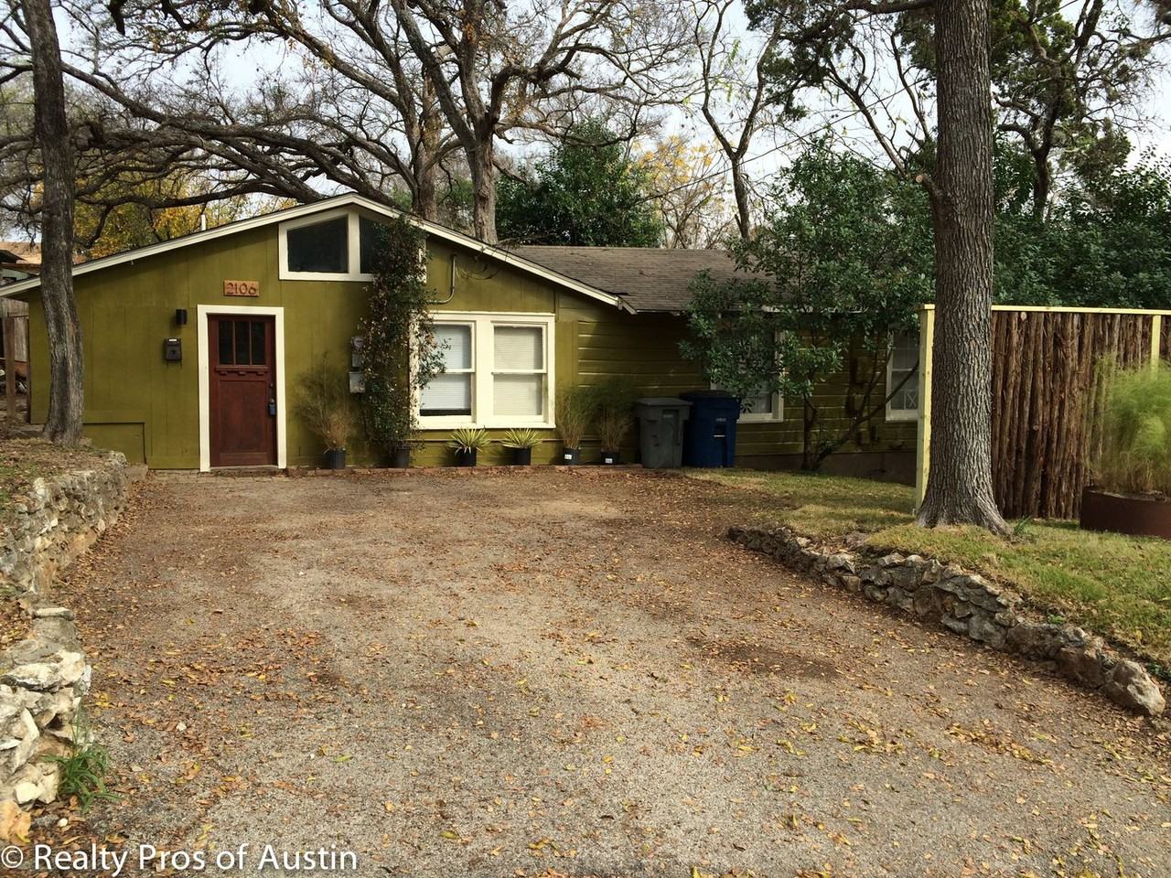 2106 W 7th St - Photo 3 of 12