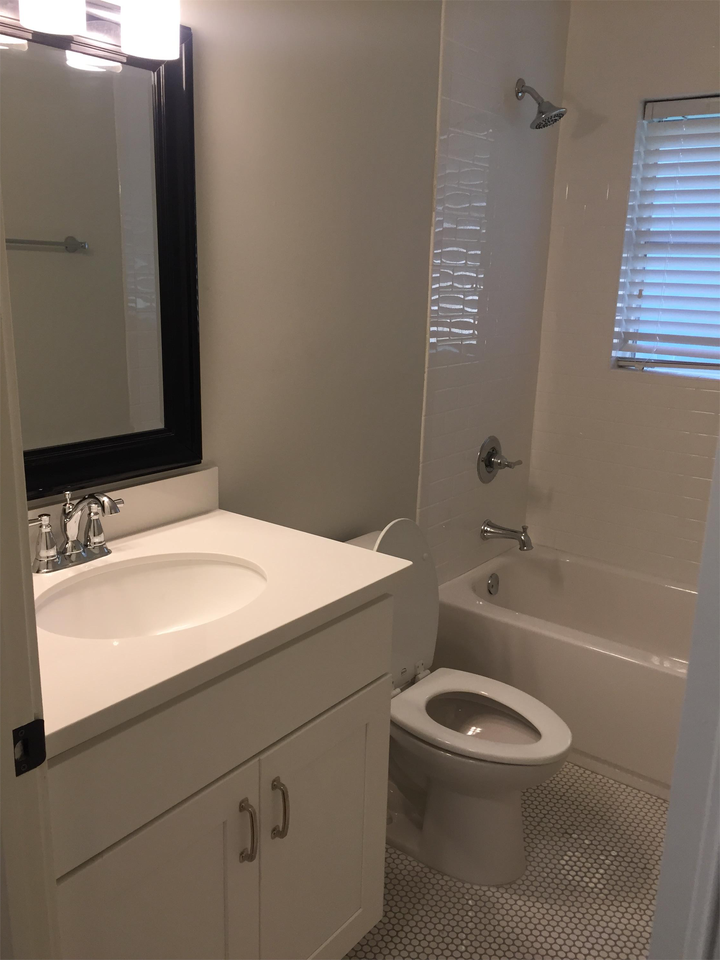 167 Parkway Drive - Photo 2 of 16