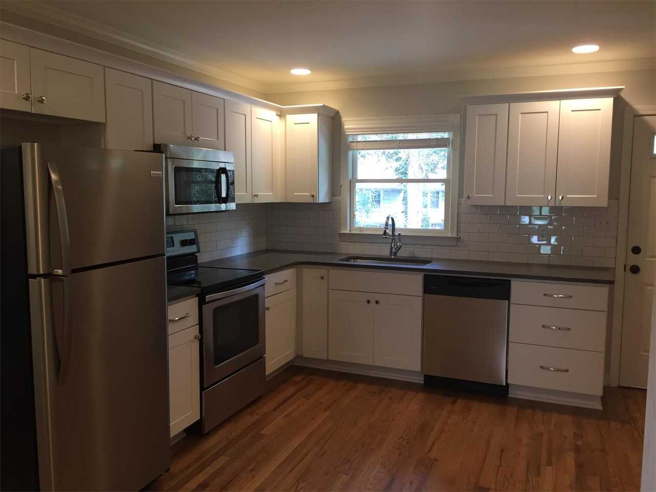 167 Parkway Drive - Photo 3 of 16