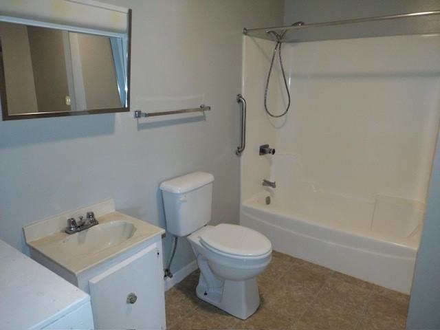 1729 Bancroft Avenue - Photo 5 of 10