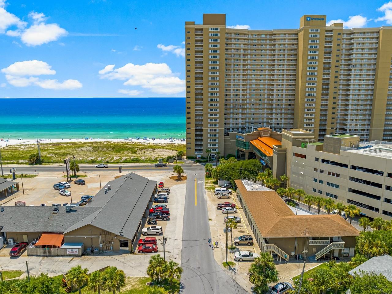 644 West Caladium Circle - Photo 3 of 23