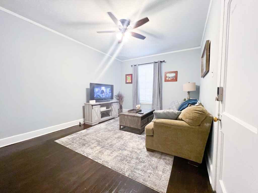 128 Stonewall Street - Photo 3 of 17