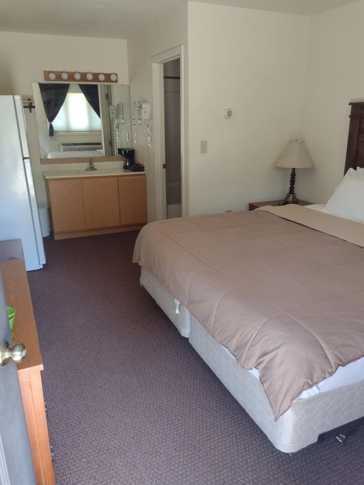 N4848 Highway 253 - Photo 2 of 15