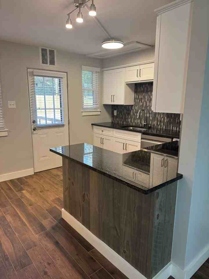 14 Faris Cir - Photo 3 of 18