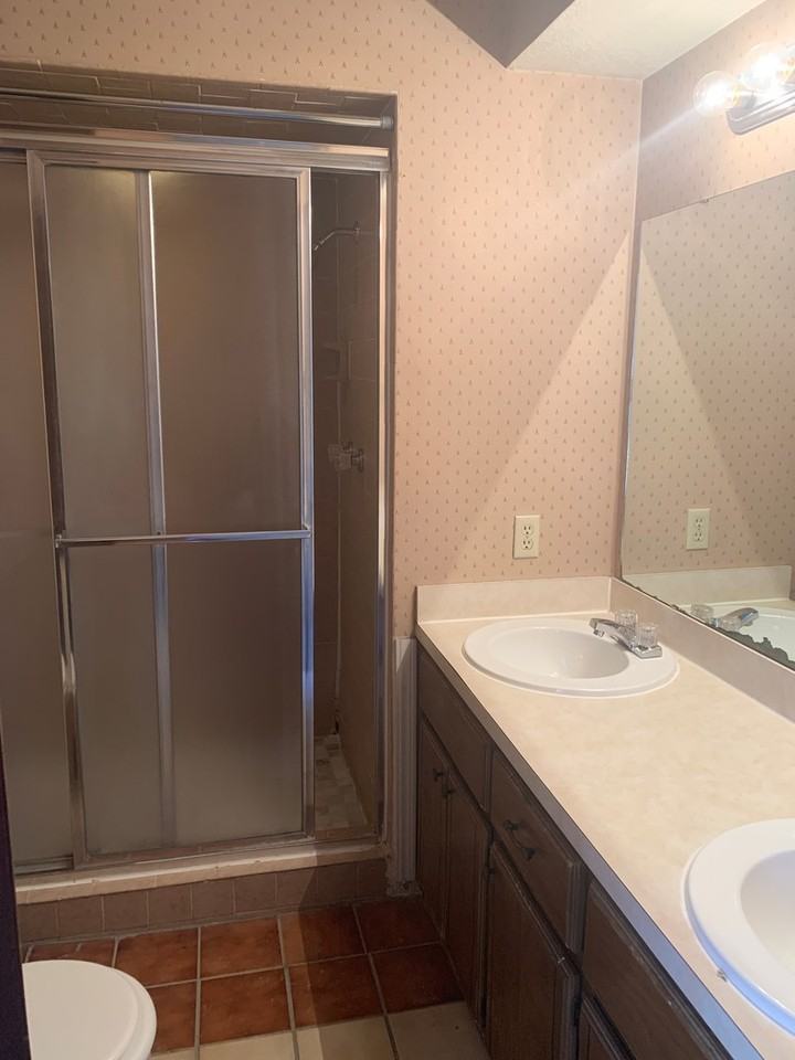 310 Town Park Road - Photo 6 of 21