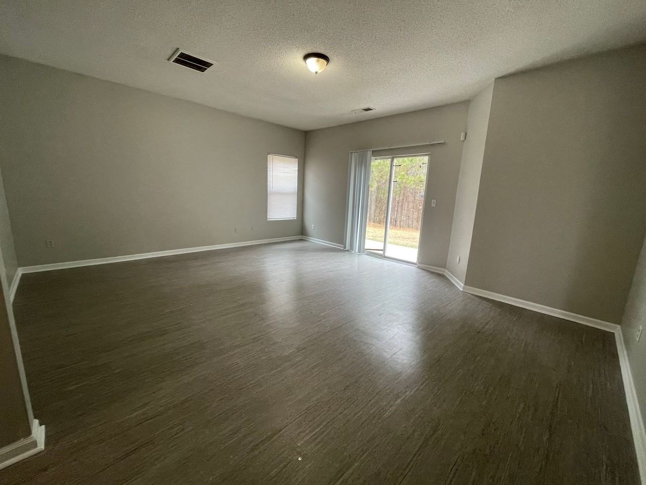 2316 Bigwood Trl - Photo 3 of 11