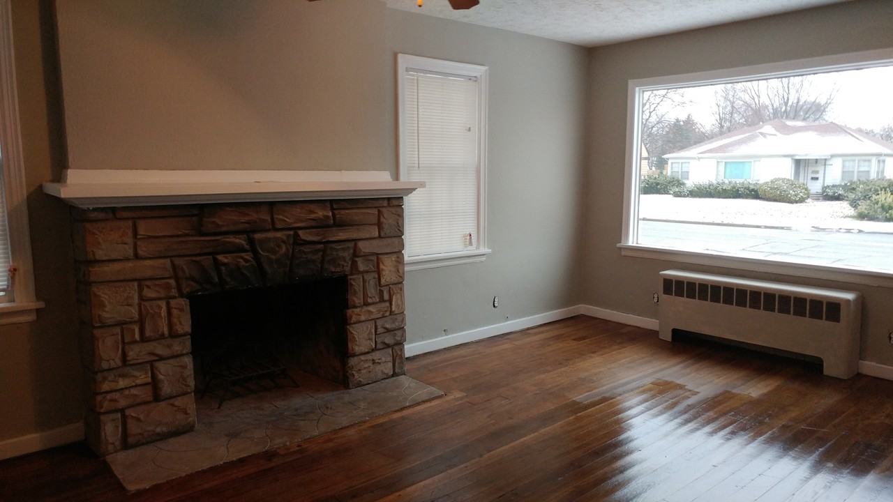 3107 South St - Photo 4 of 20