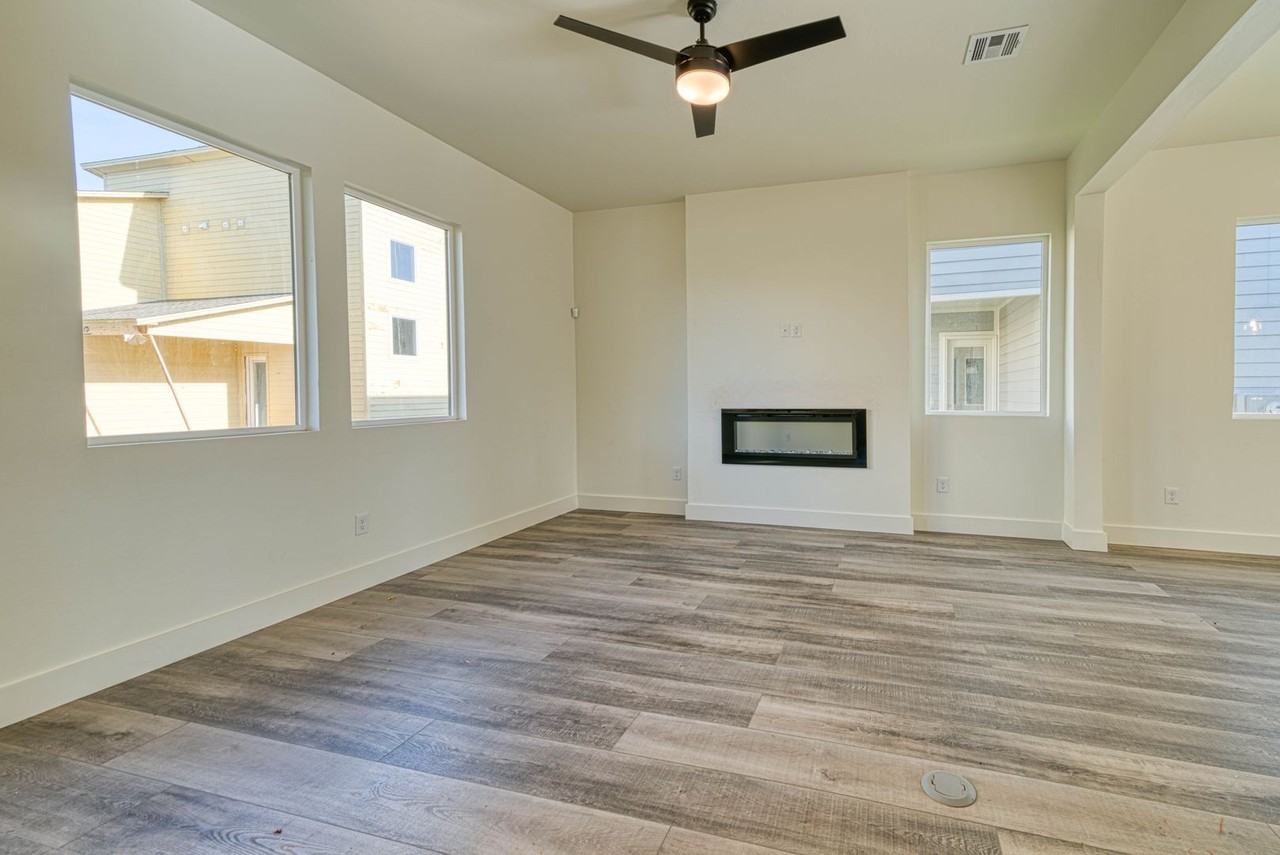 2526 Nw 129th St - Photo 7 of 24