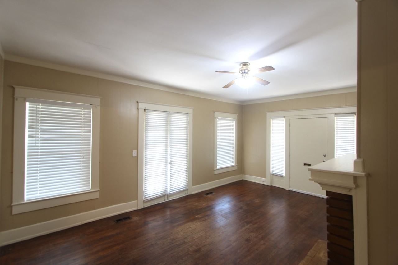 1213 16th Pl Sw - Photo 3 of 17