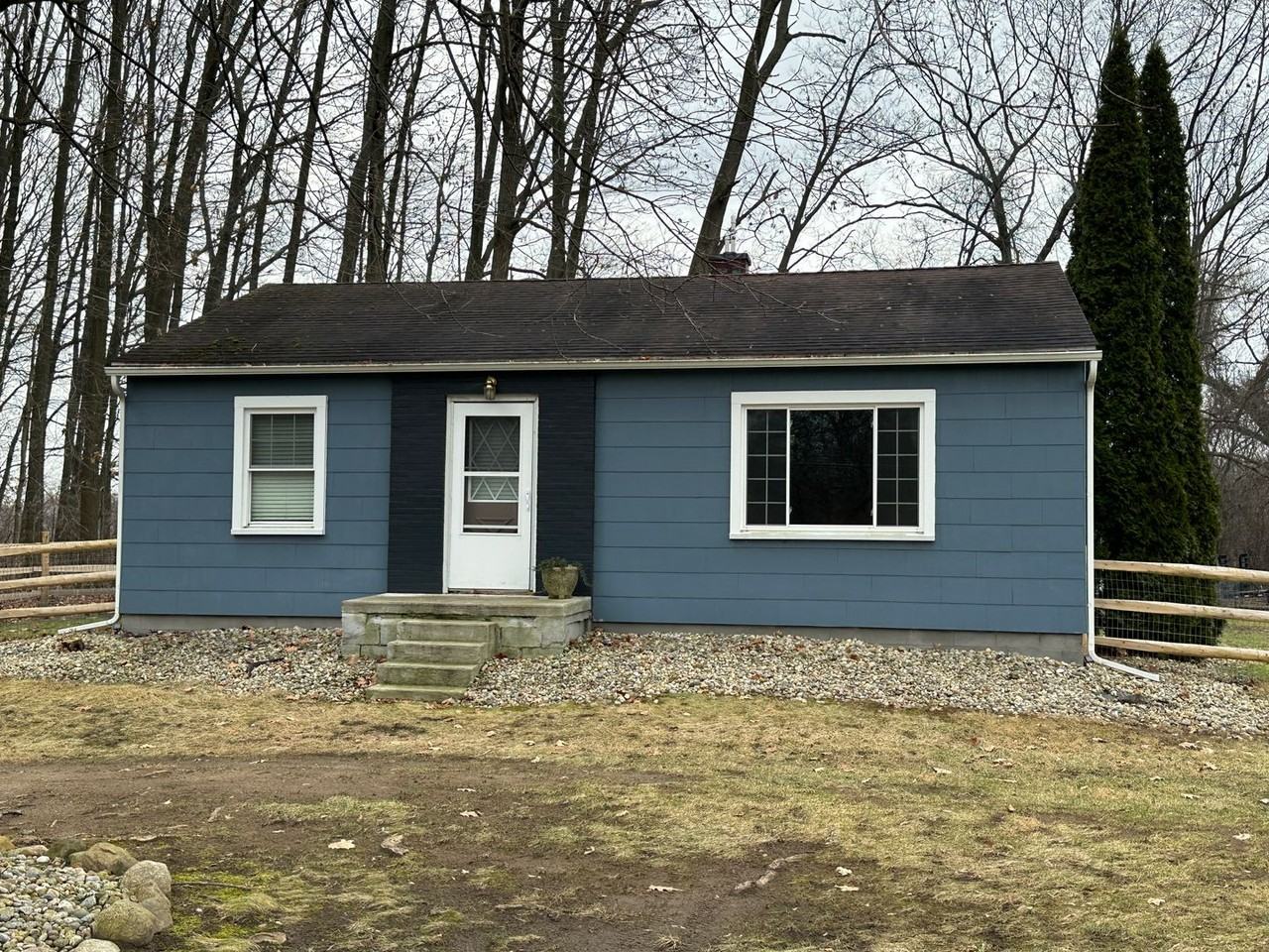 4336 Clinton Rd - Photo 2 of 17