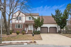 featured image of 1 Sandpiper Ct