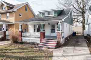 featured image of 3496 W 125th St