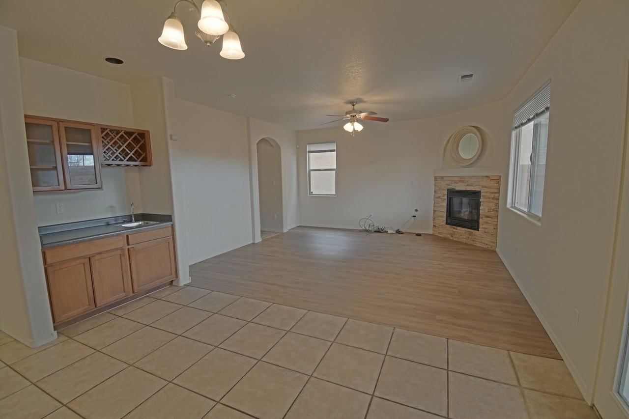 6920 Carmelito Loop Ne - Photo 6 of 16