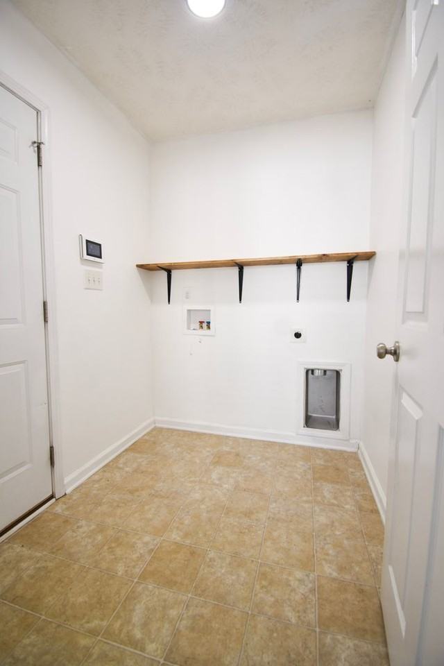 139 Scanner Ct - Photo 7 of 28