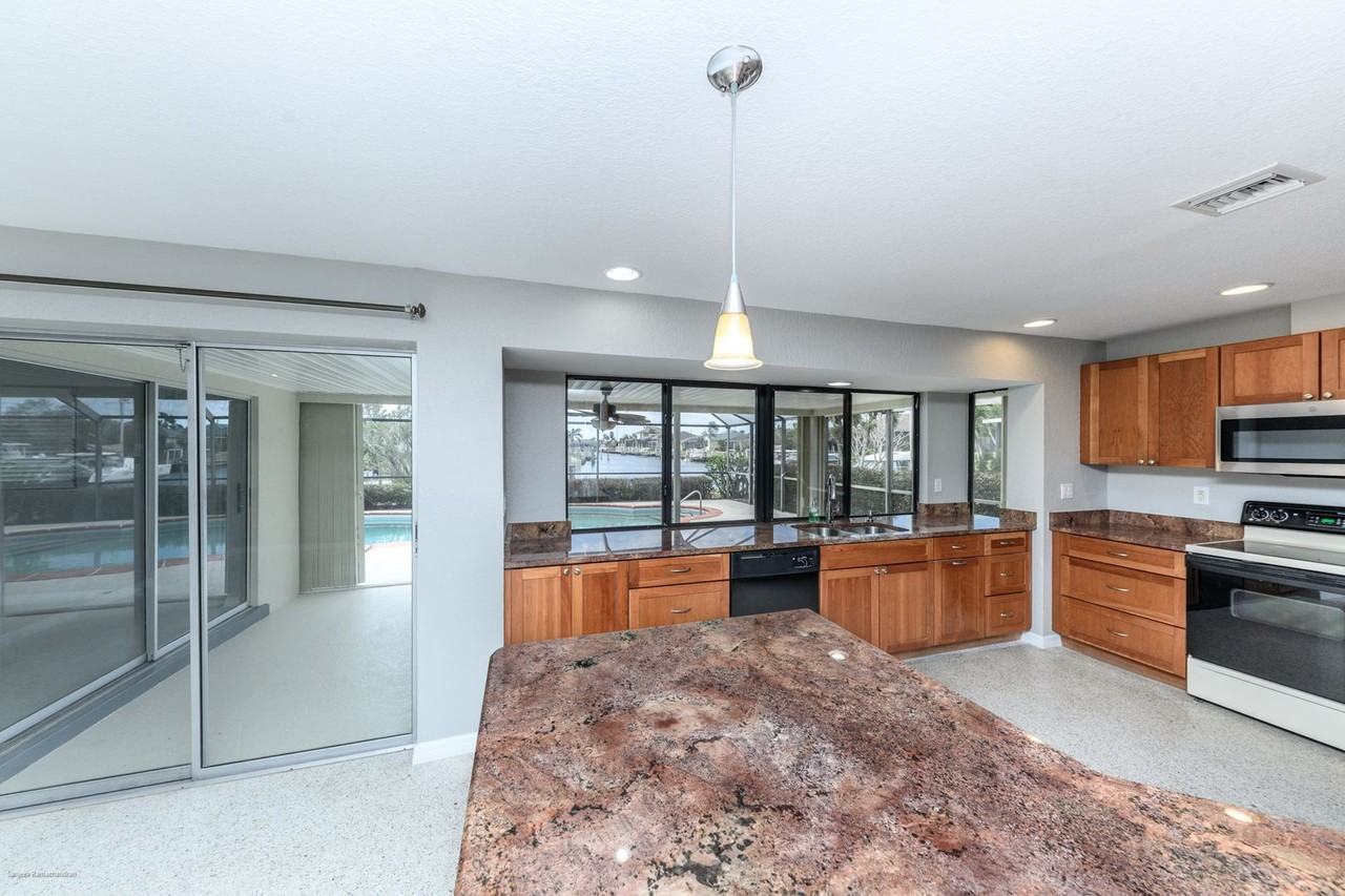 2429 Aqui Esta Dr - Photo 6 of 38