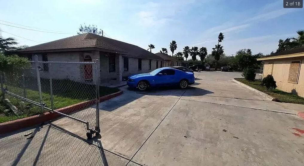 687 North Dakota Avenue - Photo 2 of 2