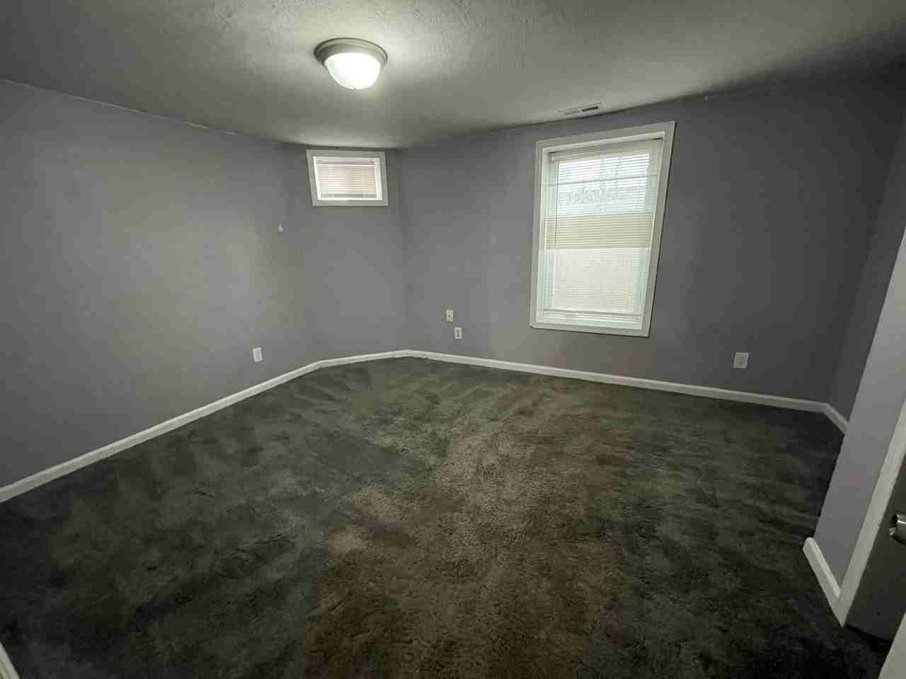 615 W30 - Photo 2 of 10