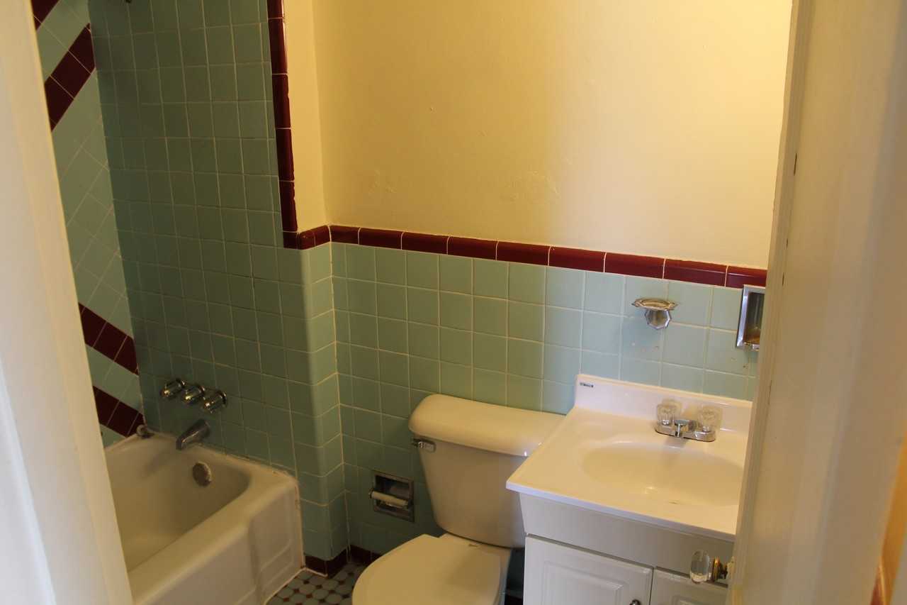 2130 Wightman - Photo 7 of 50