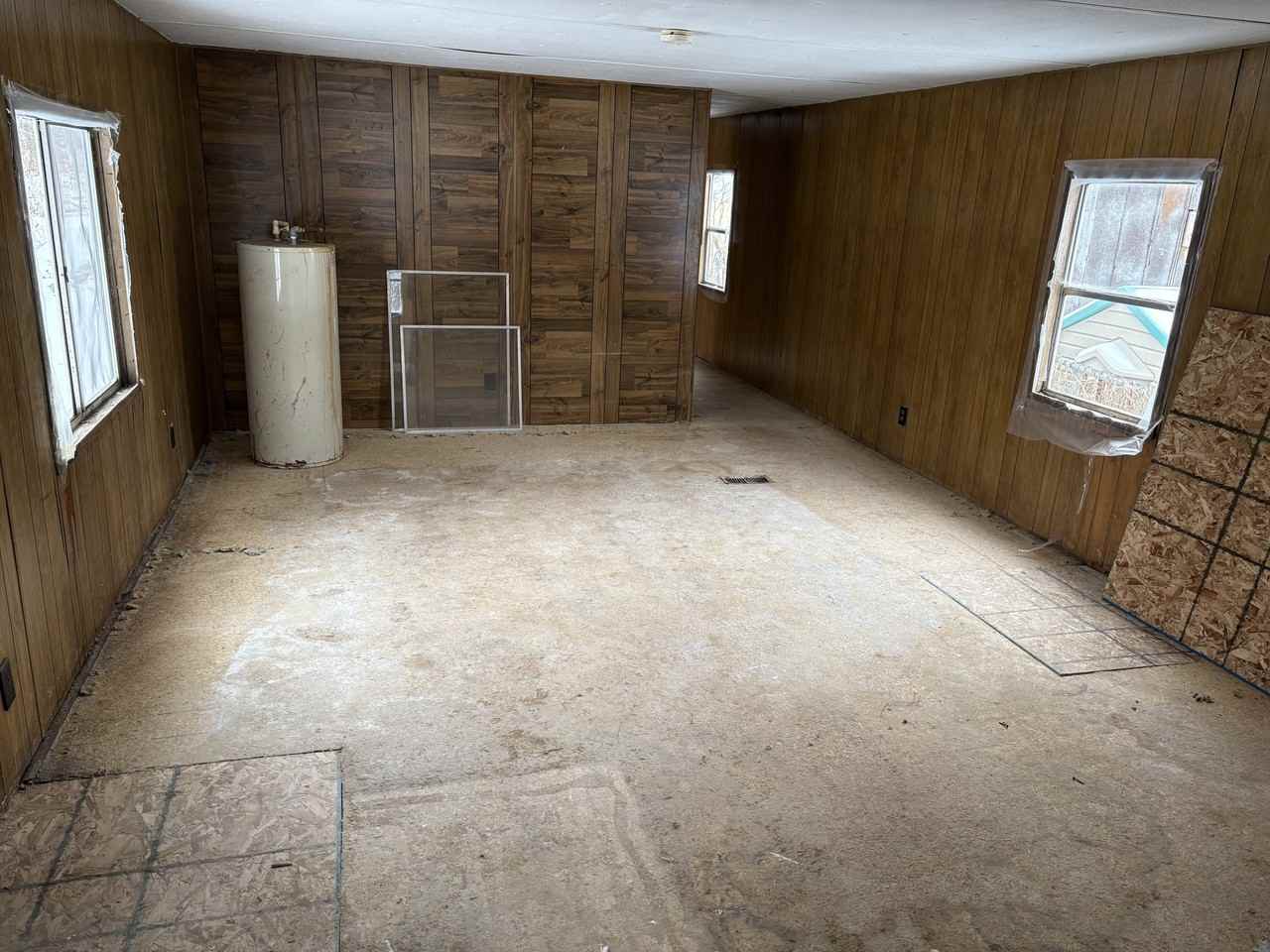 6592 State Route 21 - Creekside - Photo 3 of 11