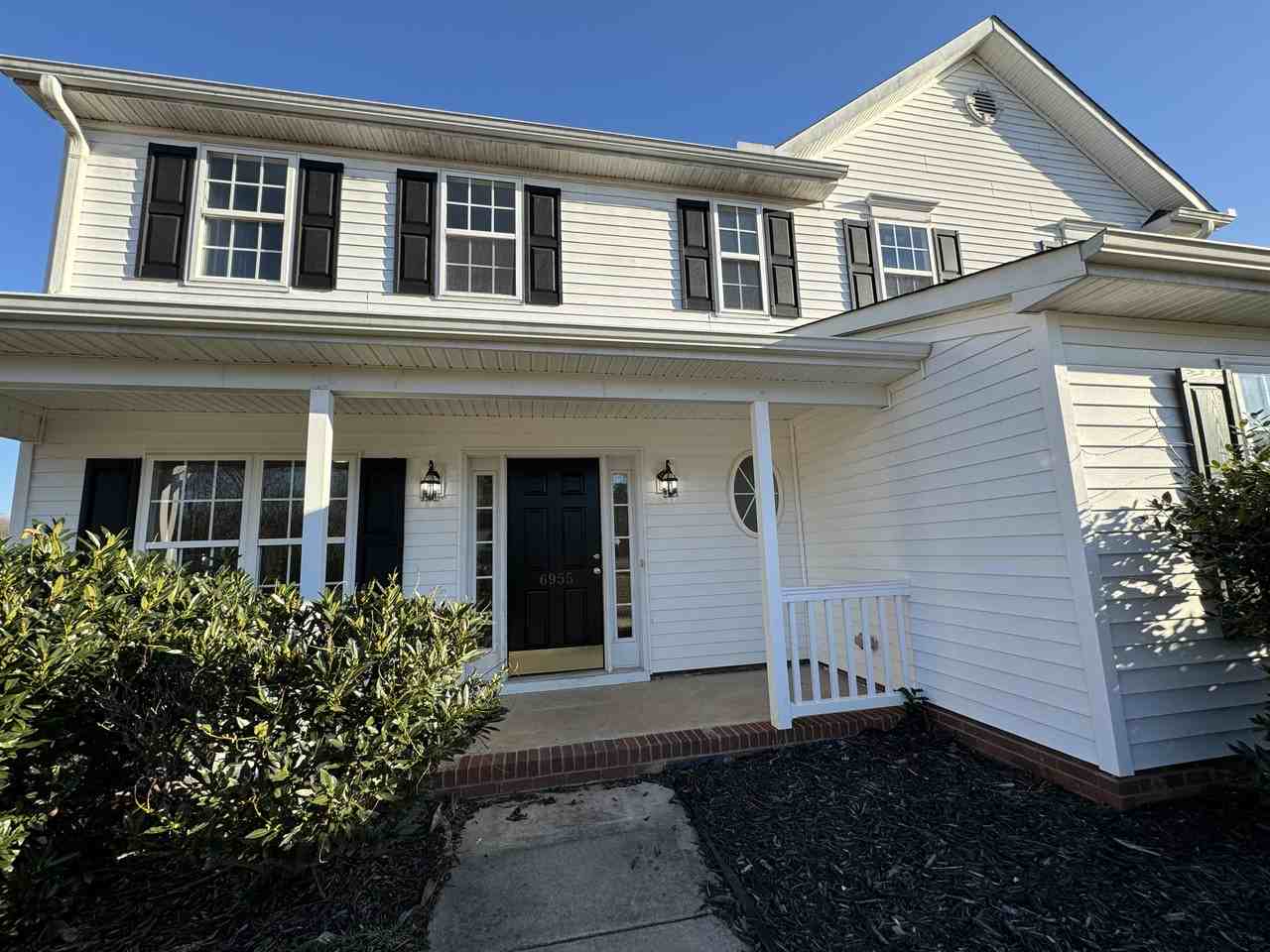 6955 Channel Forest Rd - Photo 2 of 36