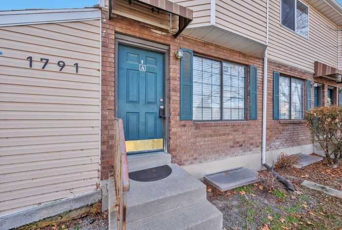 1791 W 1300 N #A - Photo 3 of 26