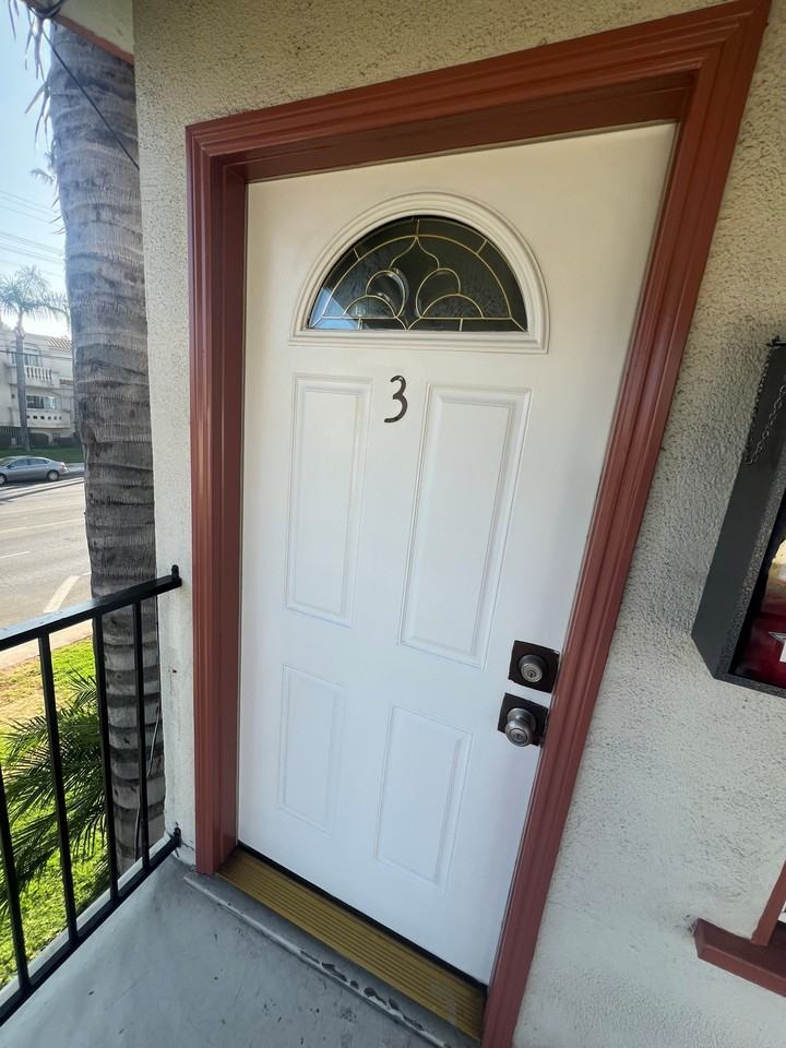 4975 Kester Ave #3 - Photo 3 of 13