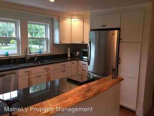 457 E Main St - Photo 3 of 20