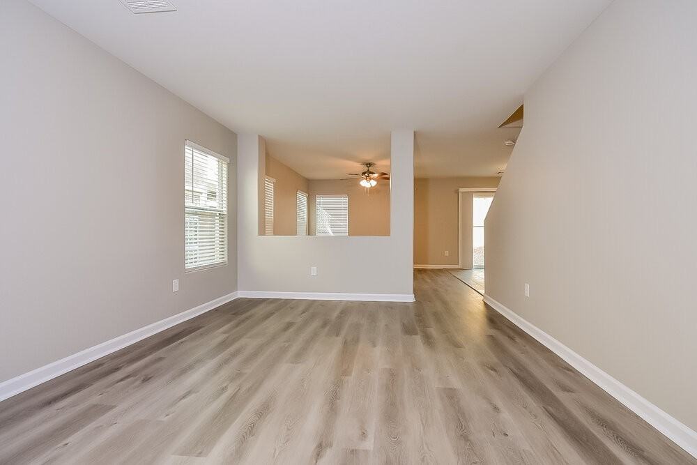 2404 Cockatiel Dr - Photo 5 of 17