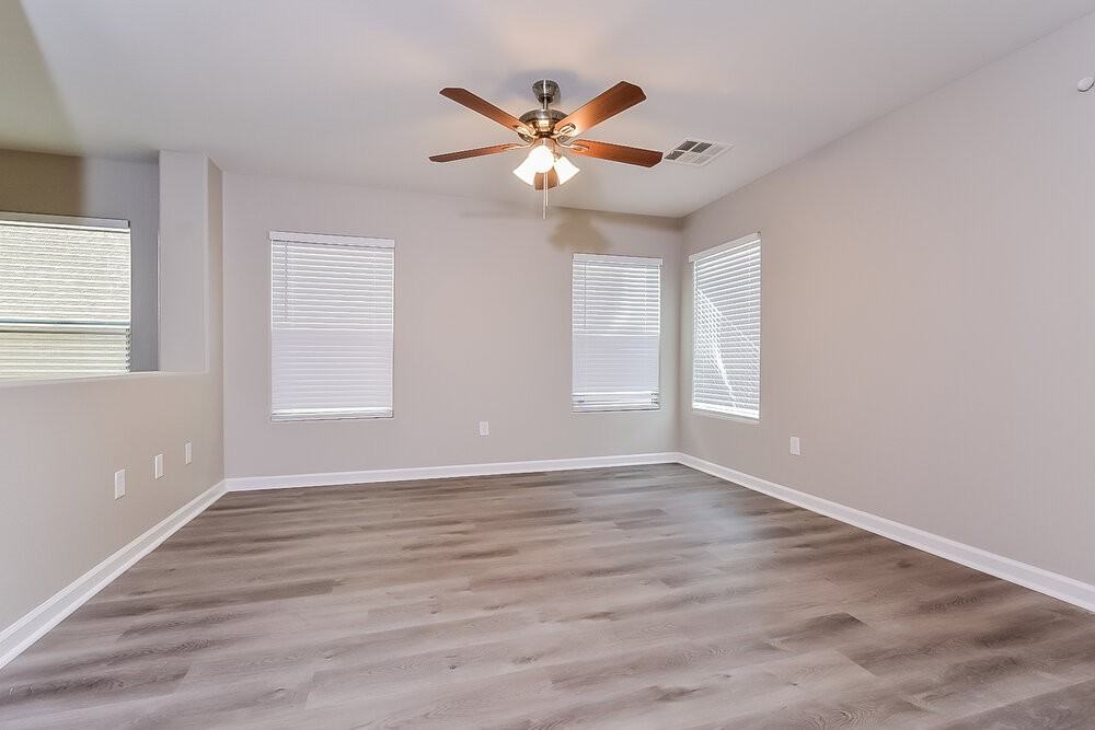 2404 Cockatiel Dr - Photo 6 of 17