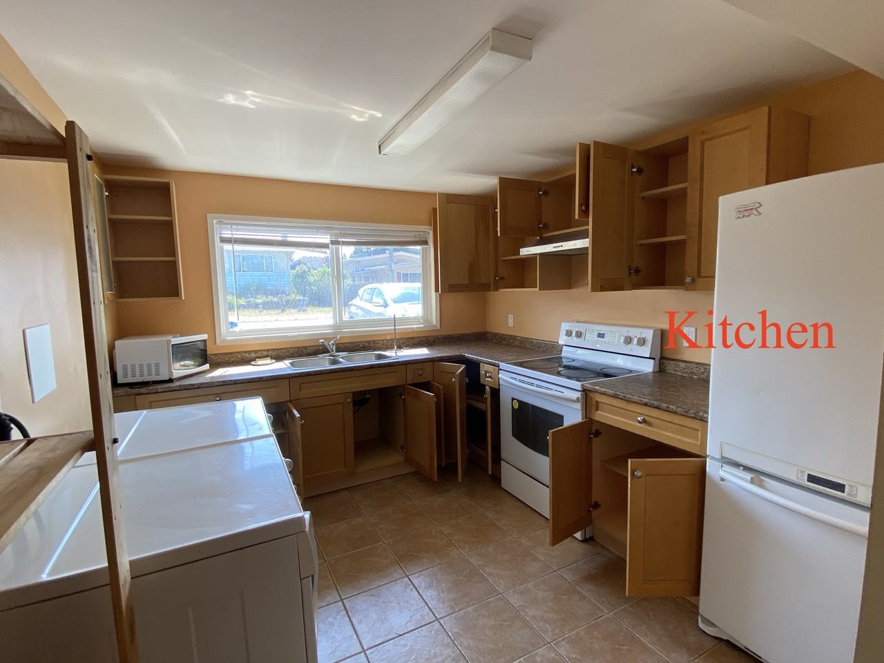 1712 Teakwood Road - Photo 3 of 13