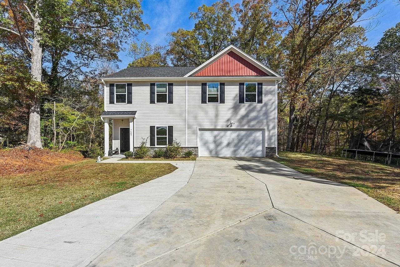 7608 Denbur Dr - Photo 2 of 17